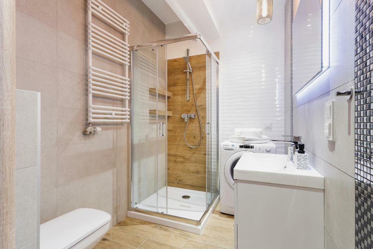 Tauron Arena Elegant Apartment Dabska By Noclegi Renters Krakow Ngoại thất bức ảnh